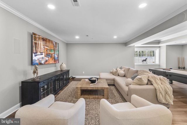 35 DAVID DR, Newtown, PA 18940