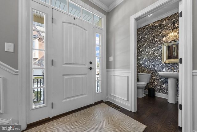 35 DAVID DR, Newtown, PA 18940