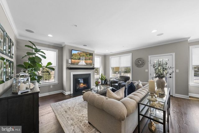 35 DAVID DR, Newtown, PA 18940