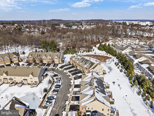 35 DAVID DR, Newtown, PA 18940