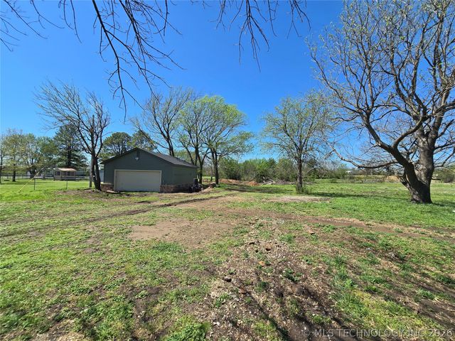 13226 N 91st East Avenue, Collinsville, OK 74021