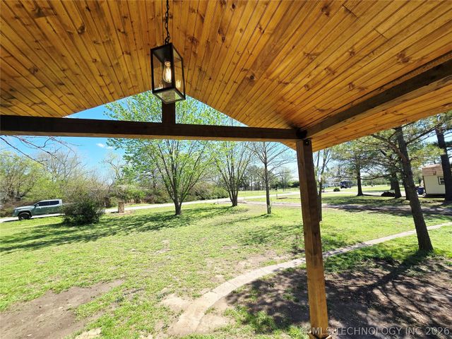 13226 N 91st East Avenue, Collinsville, OK 74021