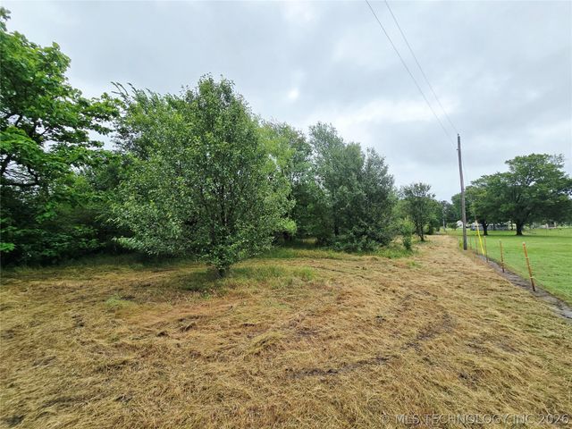 13226 N 91st East Avenue, Collinsville, OK 74021