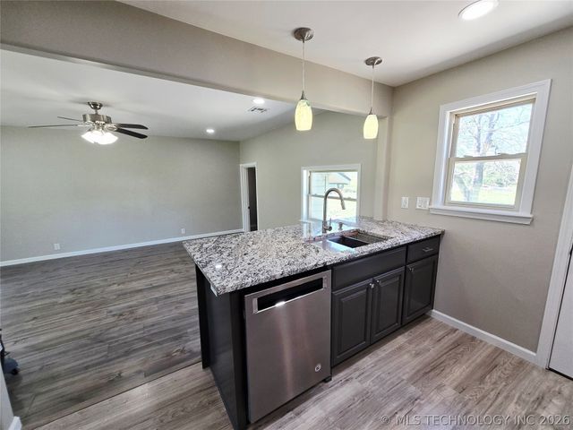 13226 N 91st East Avenue, Collinsville, OK 74021