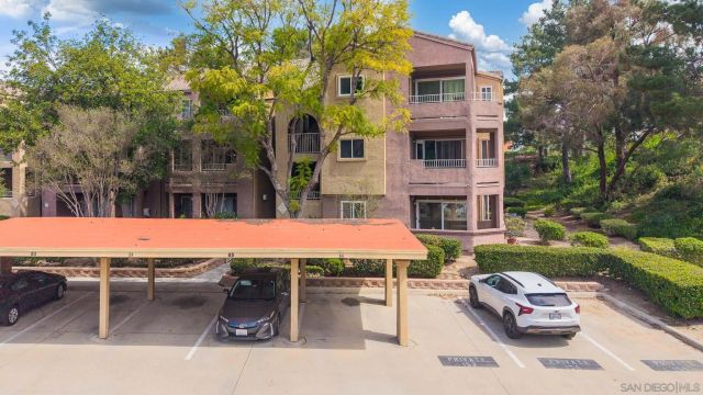 2275 Del Mar Way 306, Corona, CA 92882