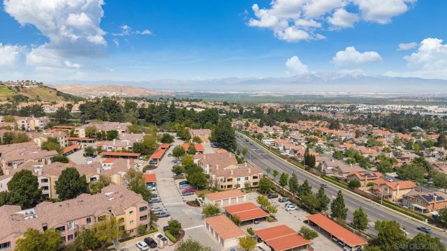 2275 Del Mar Way 306, Corona, CA 92882