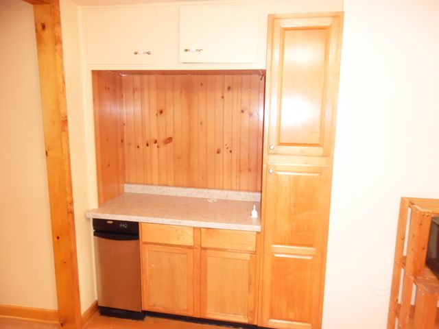 7710 Madison Street, Merrillville, IN 46410