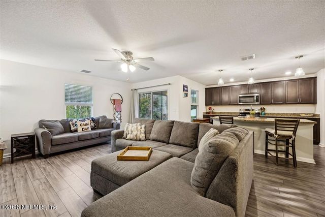 77330 LUMBER CREEK Boulevard, Yulee, FL 32097