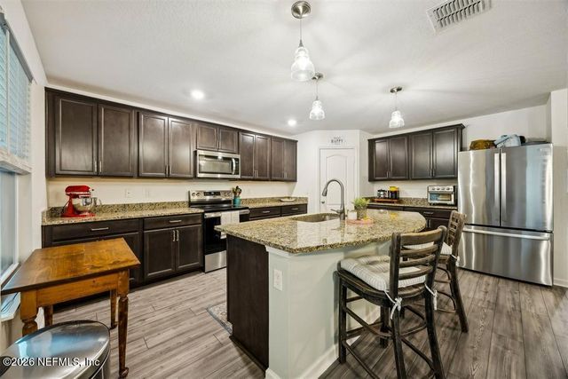 77330 LUMBER CREEK Boulevard, Yulee, FL 32097