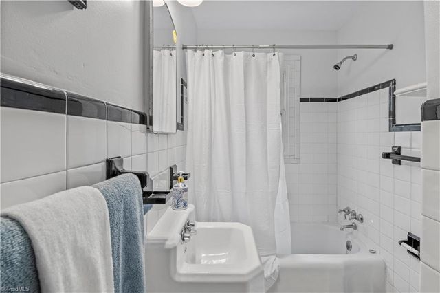 716 Gales Avenue, Winston-salem, NC 27103