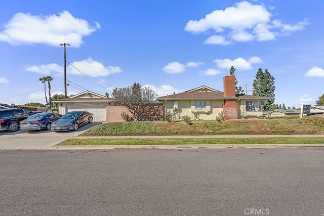 17752 Ridgecrest, Yorba Linda, CA 92886