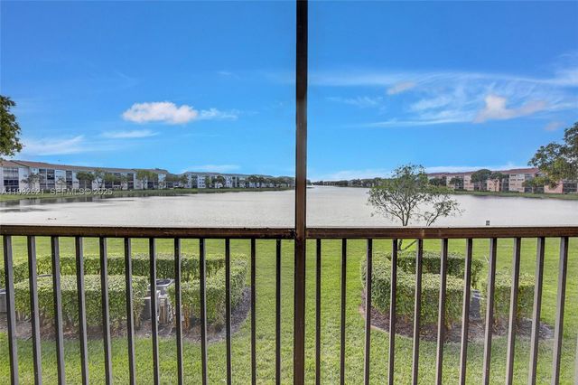 13800 SW 5th Ct 204M, Pembroke Pines, FL 33027
