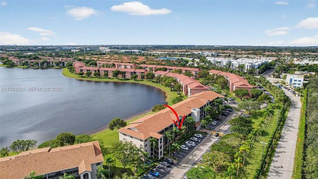 13800 SW 5th Ct 204M, Pembroke Pines, FL 33027