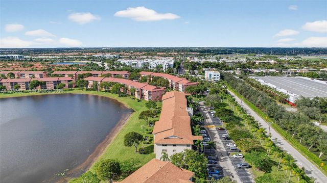13800 SW 5th Ct 204M, Pembroke Pines, FL 33027