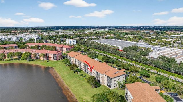 13800 SW 5th Ct 204M, Pembroke Pines, FL 33027