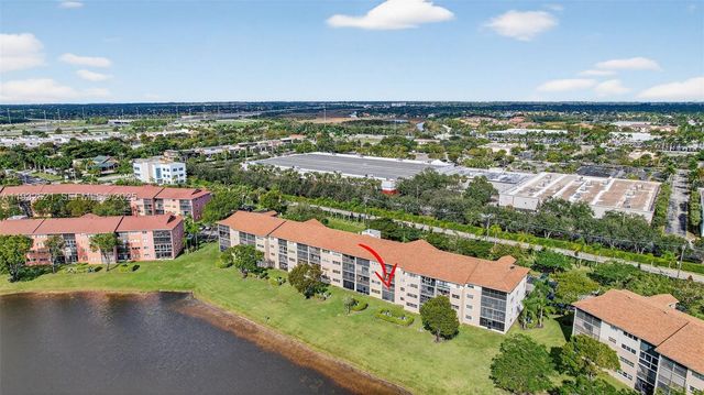 13800 SW 5th Ct 204M, Pembroke Pines, FL 33027