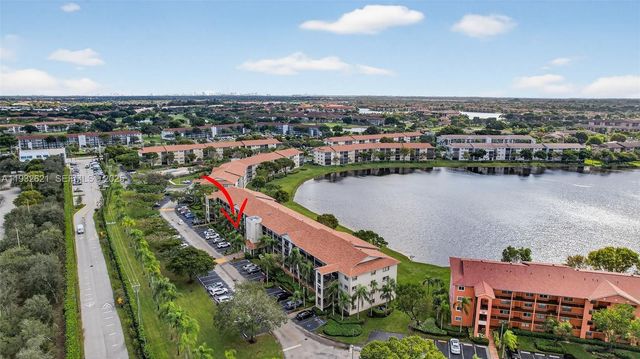 13800 SW 5th Ct 204M, Pembroke Pines, FL 33027