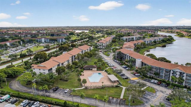13800 SW 5th Ct 204M, Pembroke Pines, FL 33027