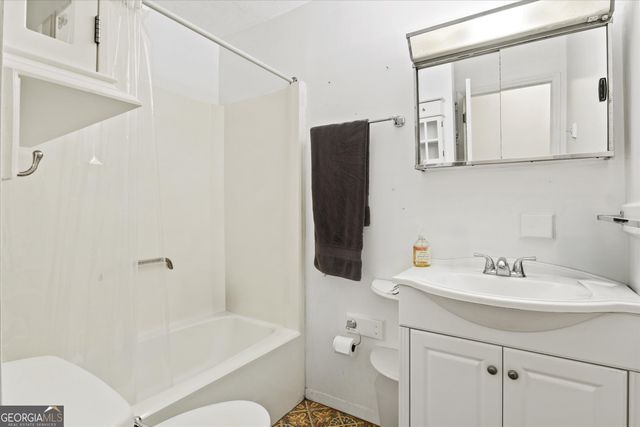 145 Old Post Office Loop Road, Bainbridge, GA 39819