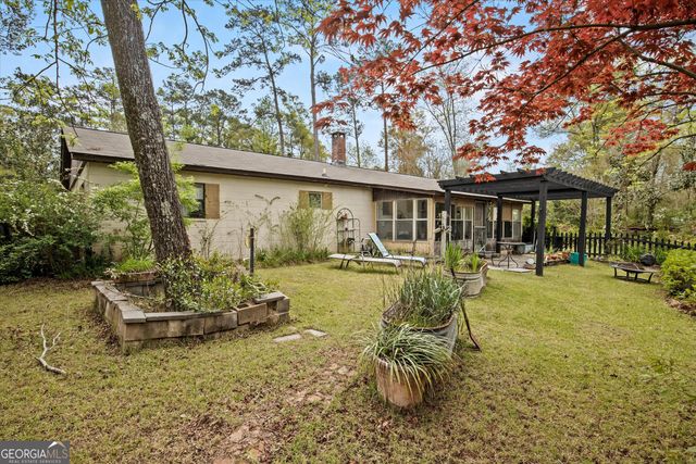 145 Old Post Office Loop Road, Bainbridge, GA 39819