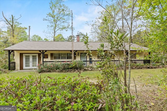 145 Old Post Office Loop Road, Bainbridge, GA 39819