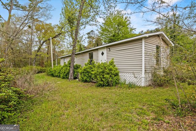 145 Old Post Office Loop Road, Bainbridge, GA 39819