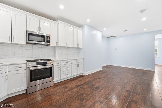 514 42Nd St, Union City, NJ 07087