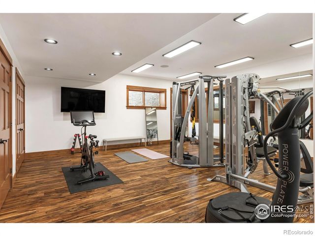 8906 Little Raven Trail, Niwot, CO 80503