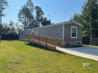 9212 Bay Pines Road, Elberta, AL 36530
