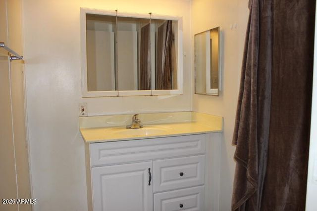 303 S Recker Road 8, Mesa, AZ 85206