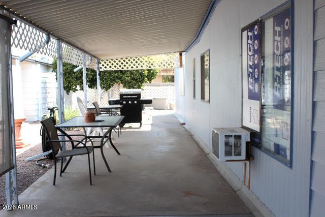 303 S Recker Road 8, Mesa, AZ 85206