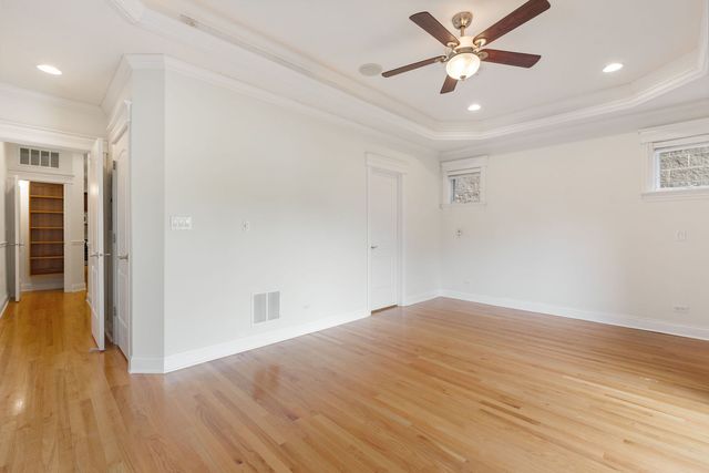 3535 N Reta Avenue 3, Chicago, IL 60657