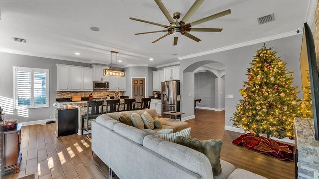 6247 HAWK GROVE COURT, Wesley Chapel, FL 33545