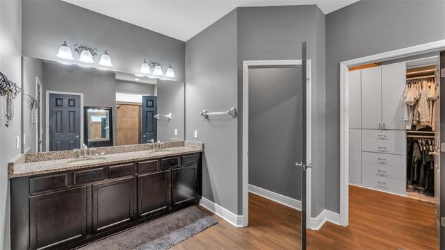 6247 HAWK GROVE COURT, Wesley Chapel, FL 33545