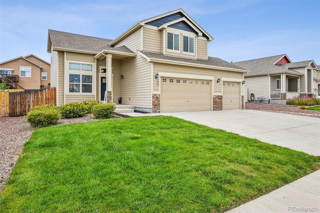 7504 Bonterra Lane, Colorado Springs, CO 80925