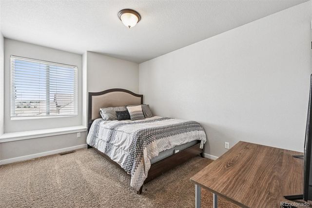 7504 Bonterra Lane, Colorado Springs, CO 80925