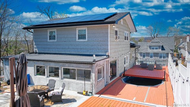 18 Arden Place, Yonkers, NY 10701