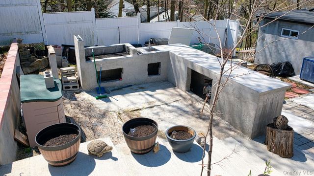 18 Arden Place, Yonkers, NY 10701