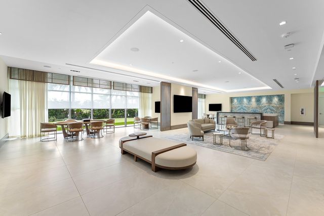 220 Lake Shore Drive 1209, Lake Park, FL 33403