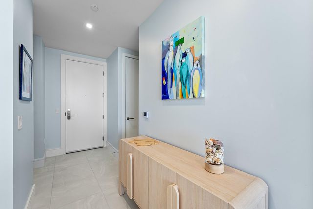 220 Lake Shore Drive 1209, Lake Park, FL 33403
