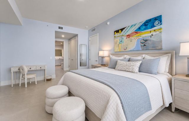 220 Lake Shore Drive 1209, Lake Park, FL 33403