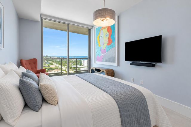 220 Lake Shore Drive 1209, Lake Park, FL 33403