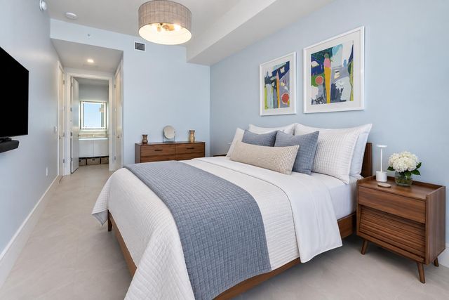 220 Lake Shore Drive 1209, Lake Park, FL 33403