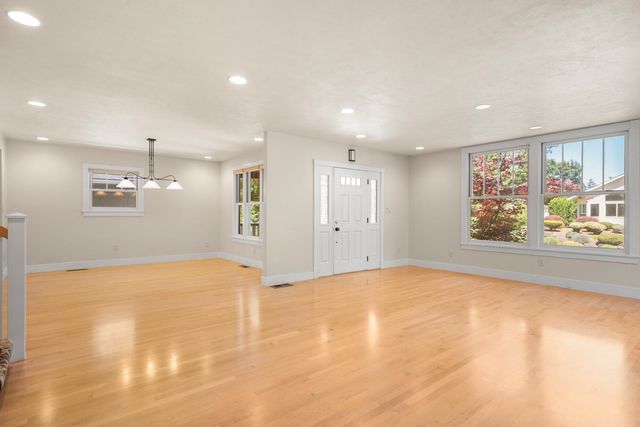 107 W 18TH Ave, Spokane, WA 99203