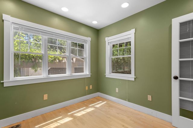 107 W 18TH Ave, Spokane, WA 99203