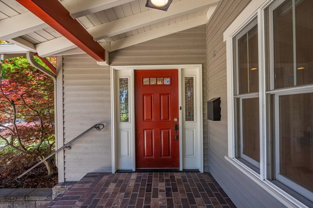 107 W 18TH Ave, Spokane, WA 99203