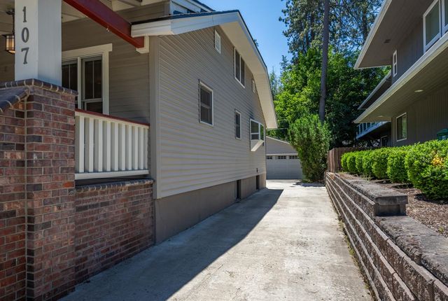 107 W 18TH Ave, Spokane, WA 99203