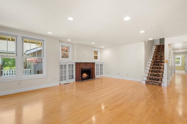107 W 18TH Ave, Spokane, WA 99203