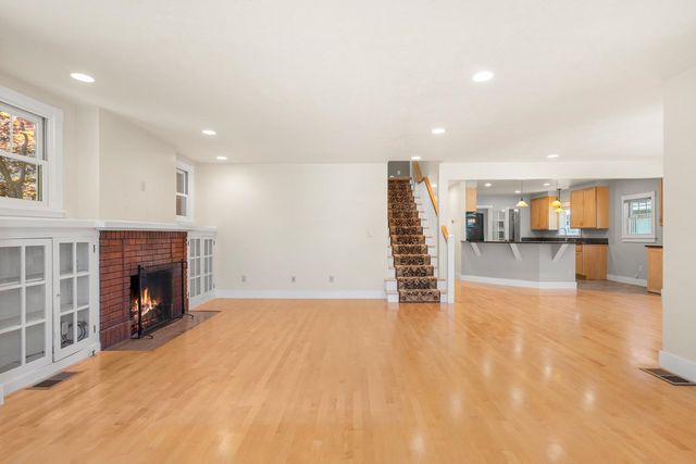 107 W 18TH Ave, Spokane, WA 99203
