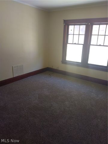 1701 Ohio Avenue, Youngstown, OH 44504